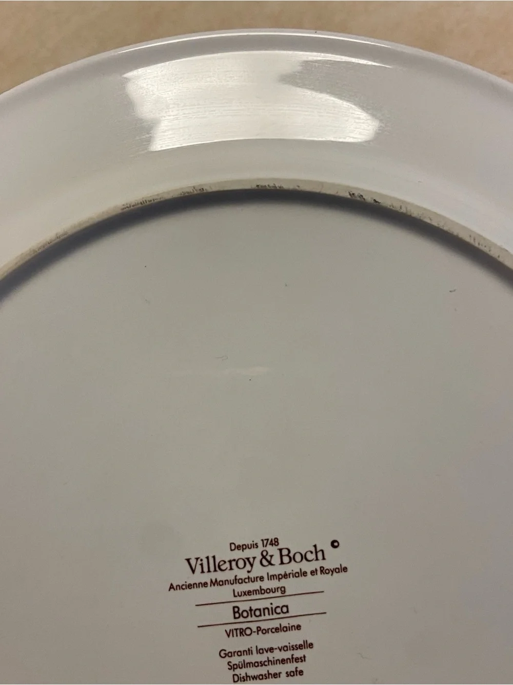 Villeroy & Boch Botanica Nicotiana Tabacum 12.5” Chop Plate Platter Porcelain  E
